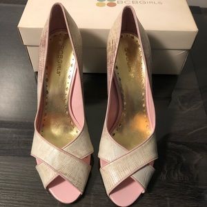 BCBG Printed Shaded Leather Heels Size 10